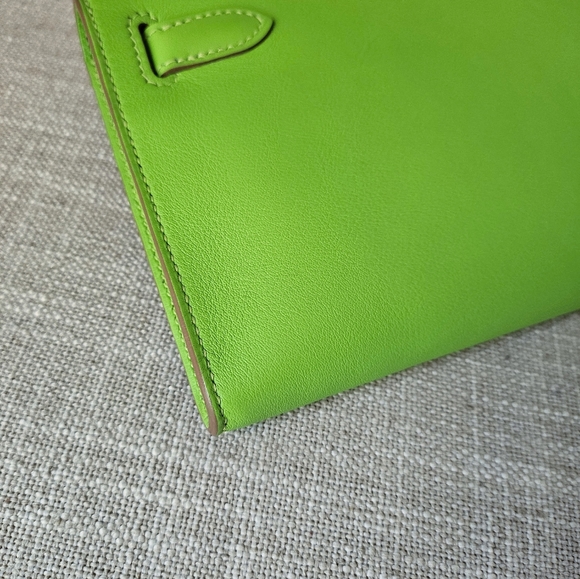 SOLD. Hermes Kelly Cut Apple Green - Picture 9 of 14